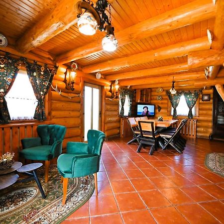 Casa De Lemn Villa Rîşnov Exteriör bild