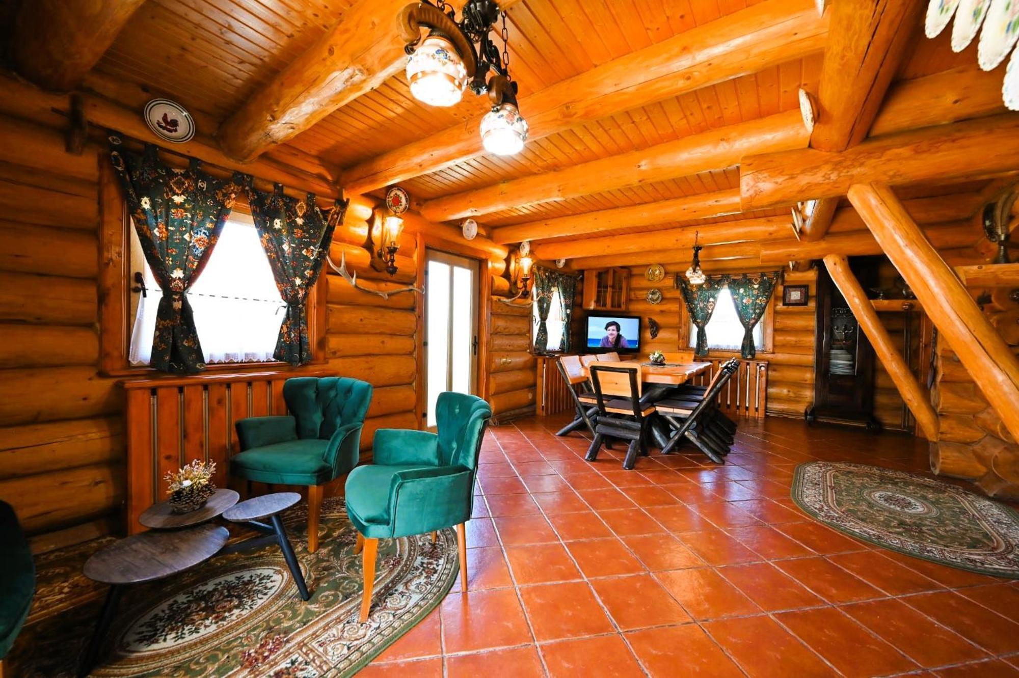 Casa De Lemn Villa Rîşnov Exteriör bild