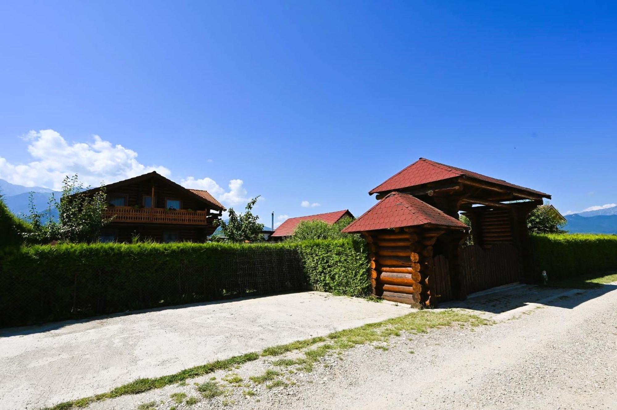Casa De Lemn Villa Rîşnov Exteriör bild