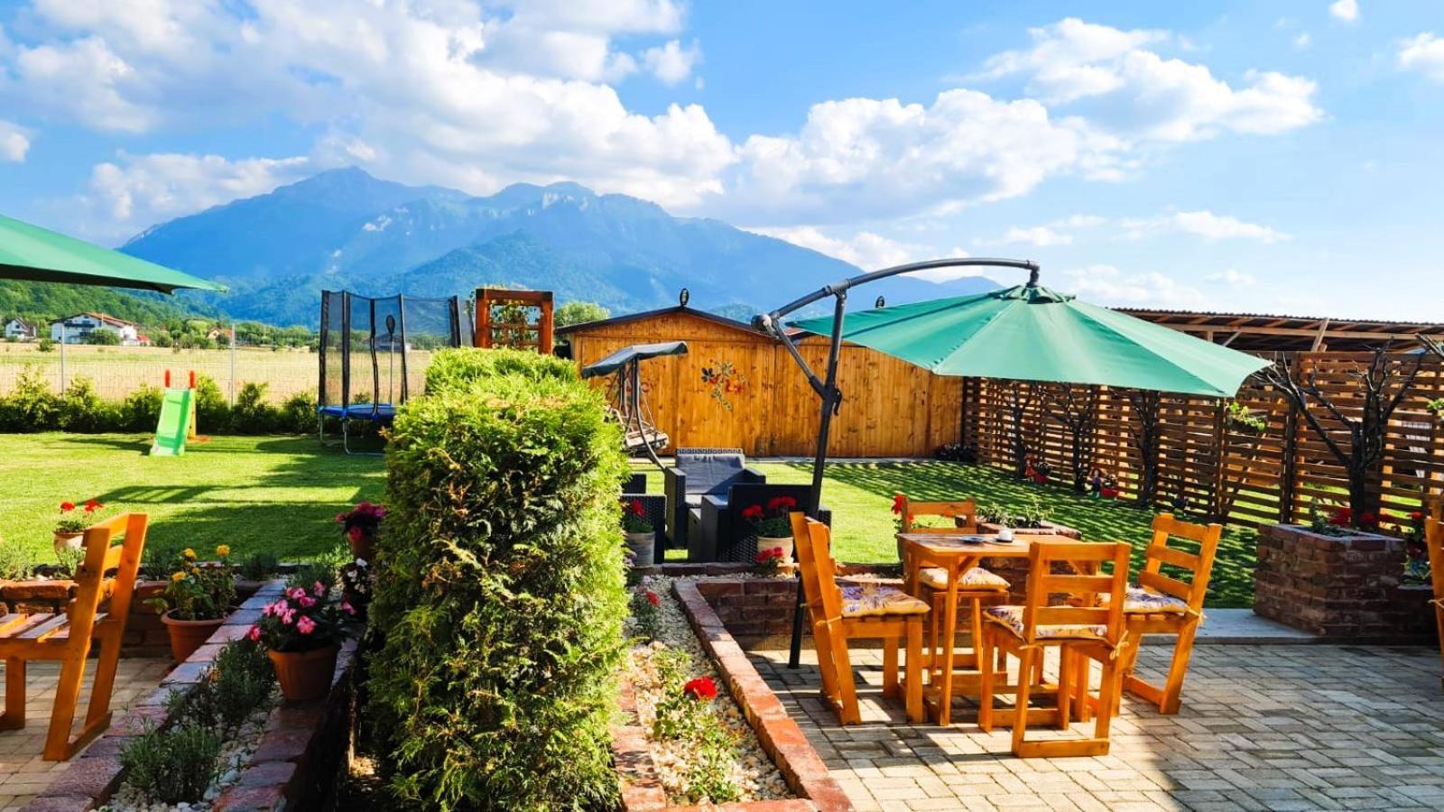 Casa De Lemn Villa Rîşnov Exteriör bild